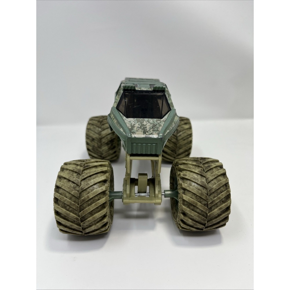 Monster‎ Jam Soldier Fortune Green Monster Truck 1:64 - Picture 2 of 4